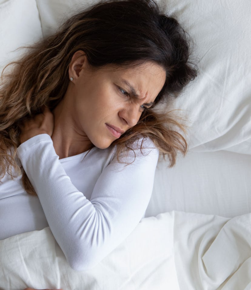 Chiropractors share 5 ways to fall asleep when you have neck pain.