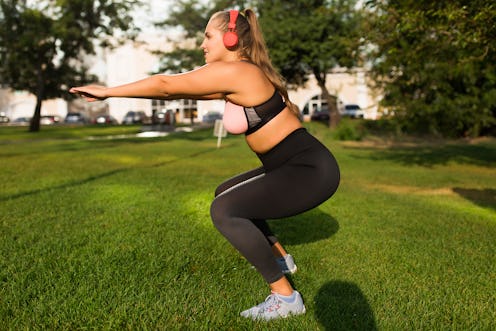 How many squats should I do a day? Trainers weigh in.