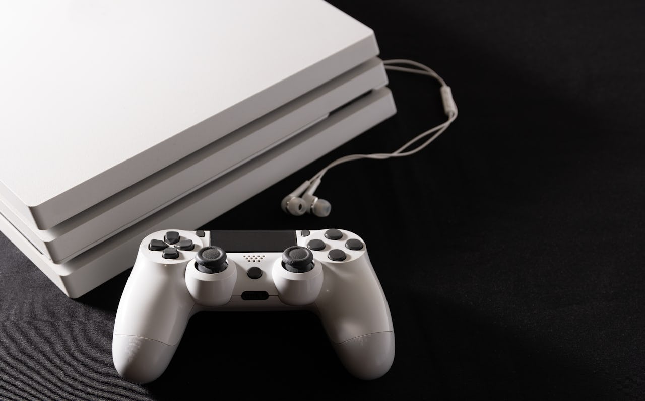 Sony Launching Glacier White PS4 Pro This Month