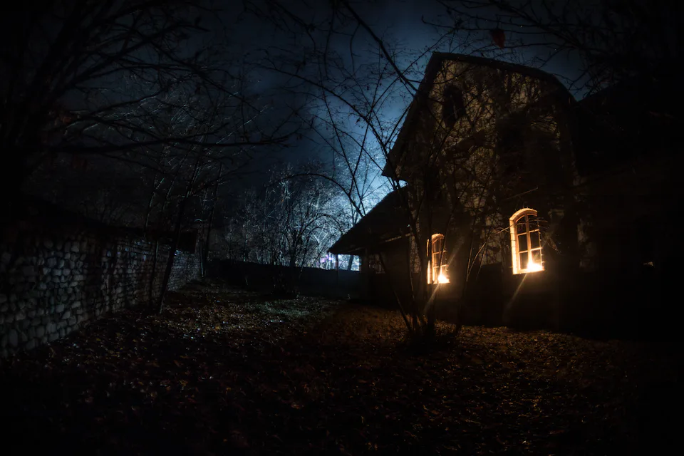 Can Pregnant Women Go To Haunted Houses? Experts Weigh In