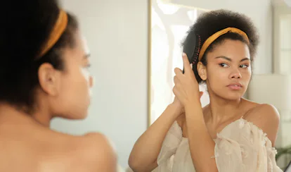 Long 4C hair may seem unobtainable, but patience and commitment will help you grow healthy curly hai...