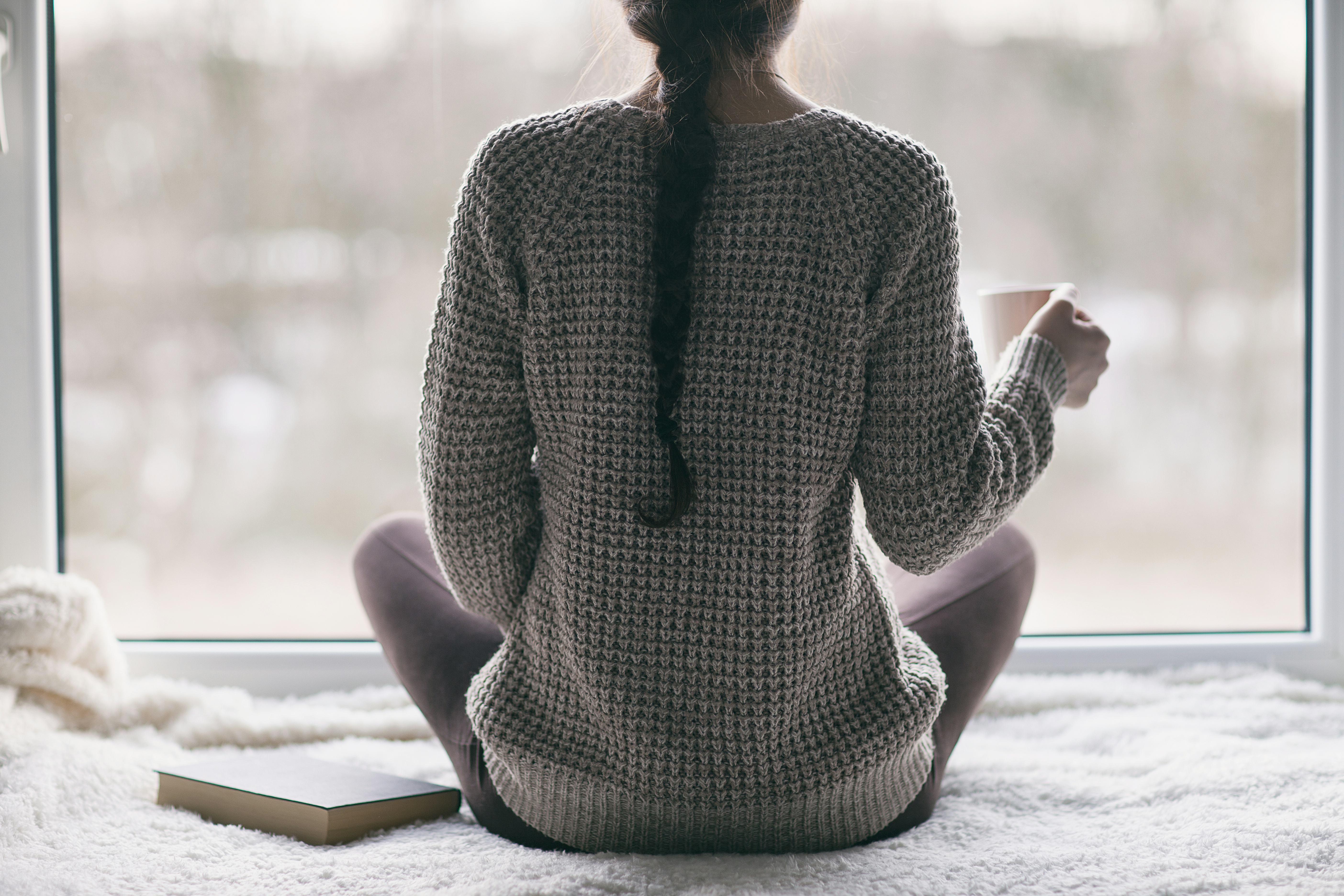 How To Sleep With Braids — & Wake Up With Dreamy Waves