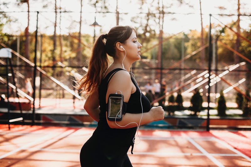 The best supplements for runners, according to experts.