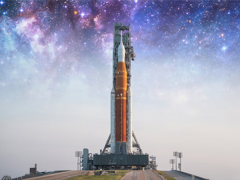 Spaceship on launch pad. Mission to Moon. Return to Moon. SLS space rocket. Orion spacecraft. Artemi...