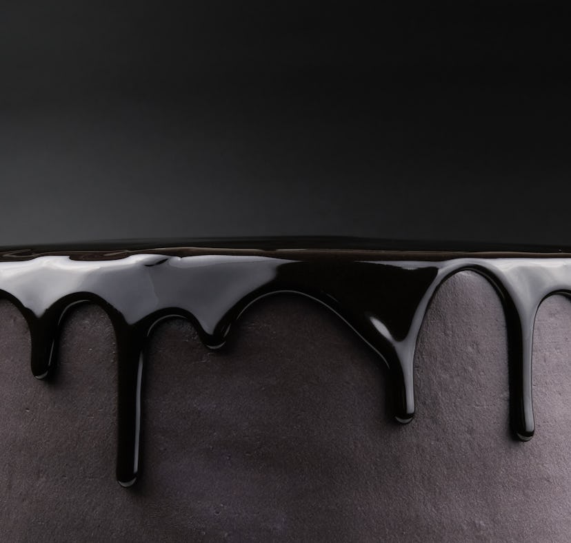 The black velvet heart cake on TikTok is going viral.