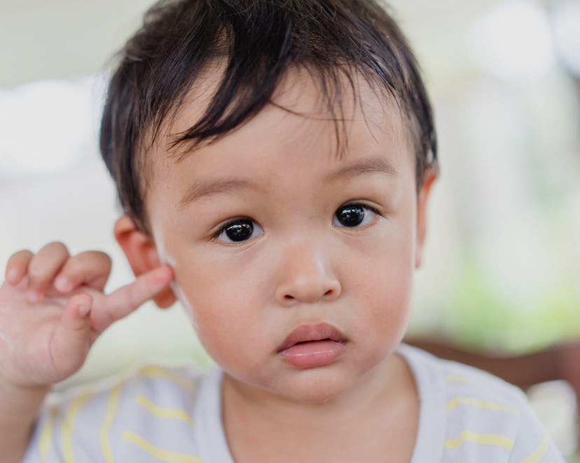 How to tell if your toddler has an ear infection.