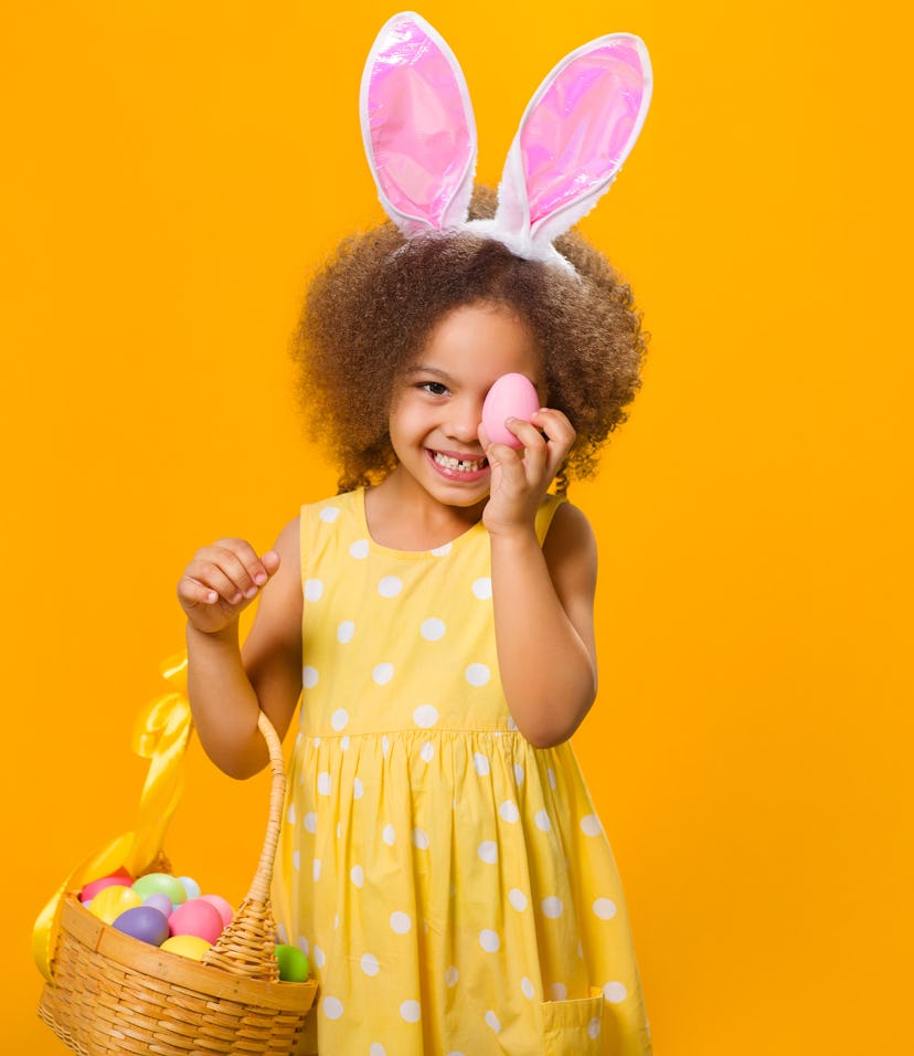 These springtime riddles are a sweet way to make your kid smile.