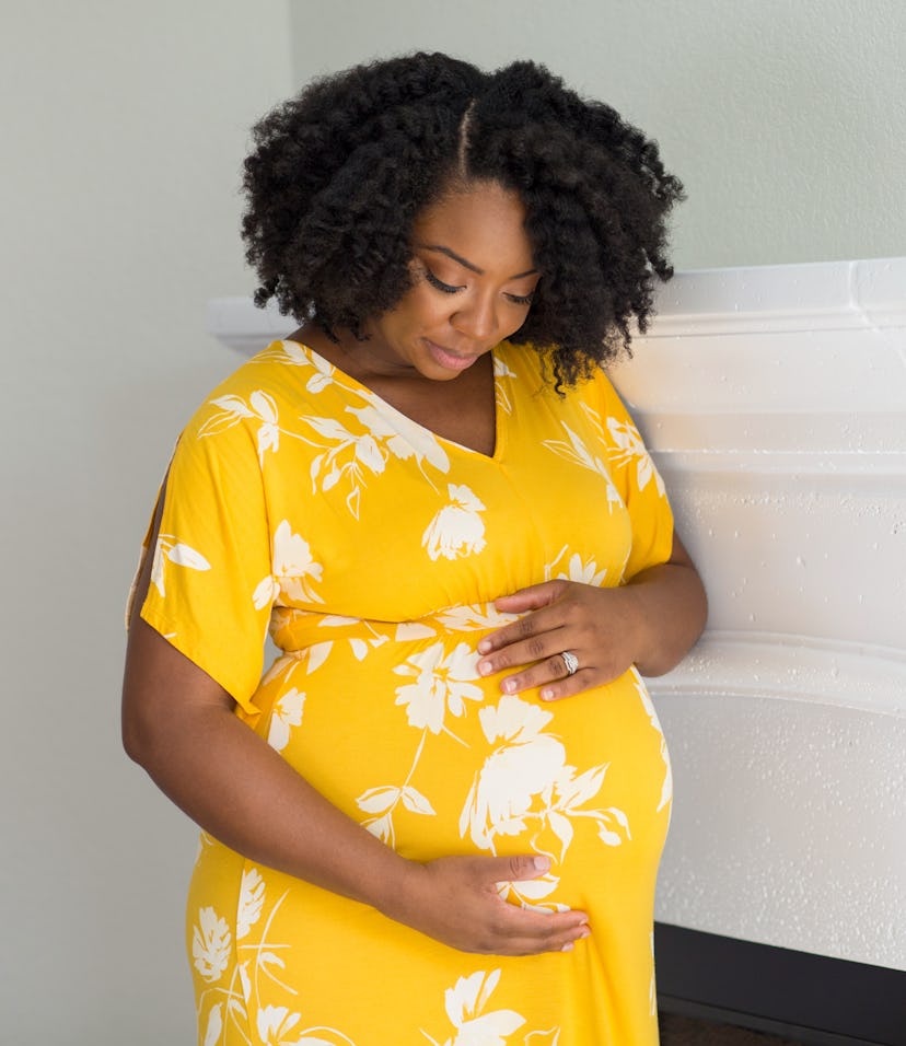 These Easter maternity dresses are perfect for spring and your comfort.