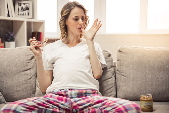 Peanut butter is a great bedtime snack for gestational diabetes.