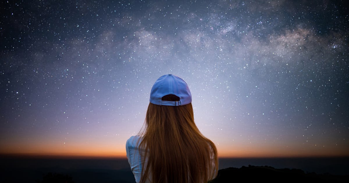 How To Find Your Birth Chart's Ruling Planet & What It Means