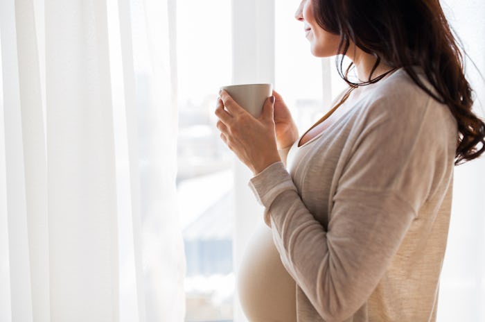 can i drink lemon water while pregnant? experts explain