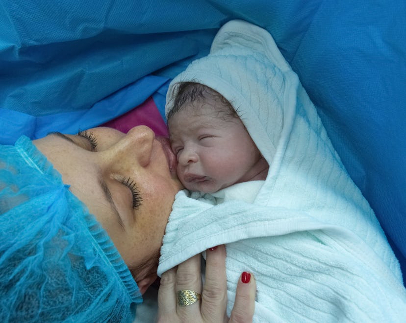can a midwife perform a C-section surgery