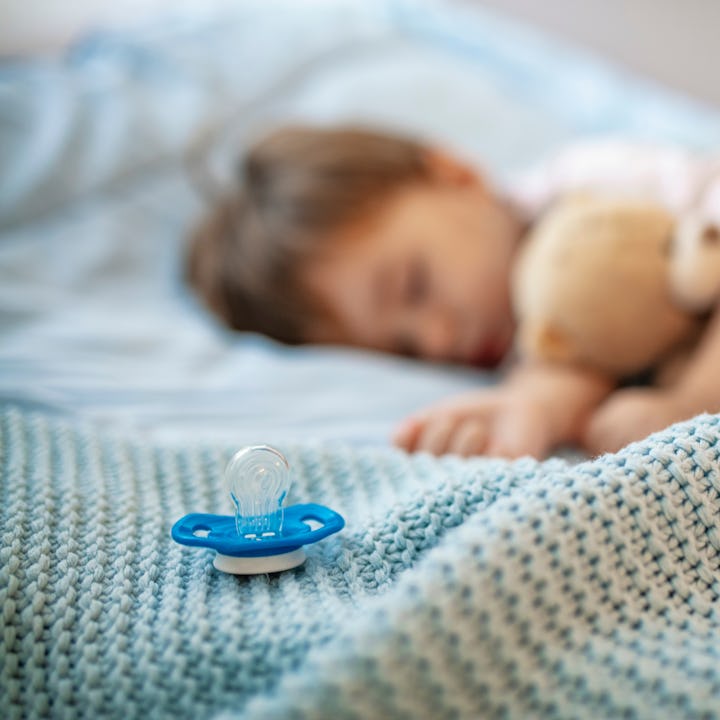 If your child's favorite comfort item is their "binky," knowing how to sterilize pacifiers is import...