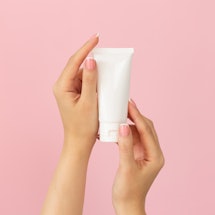Sunscreen ingredients can be confusing and shady marketing tactics don't help. Here's advice on how ...