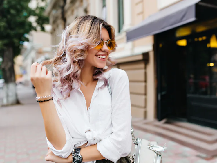 Taurus rising signs give off an effortlessly cool vibe.