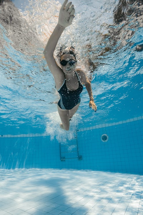 Exercises for swimmers that fitness pros recommend.