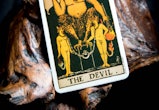 Here's what the devil tarot card actually means.
