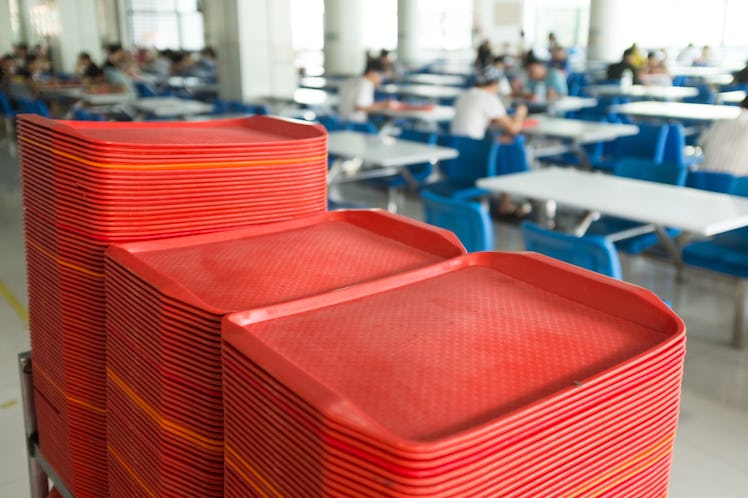 red plates in mess hall