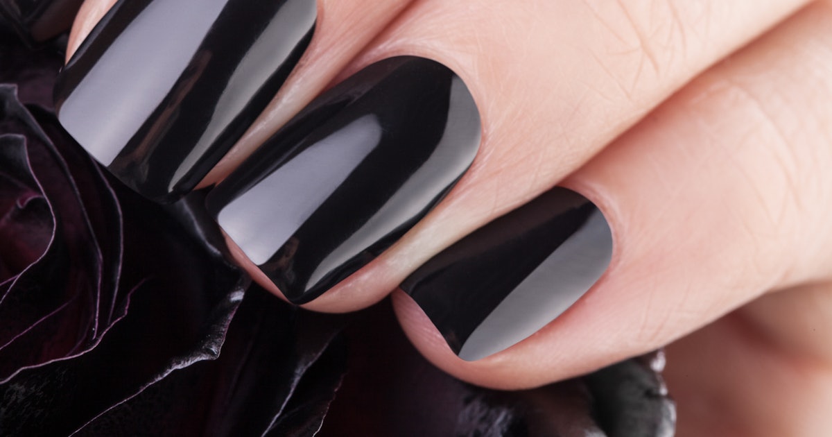 30 Iconic Nail Polish Colors That Are Perfect For Any Occassion
