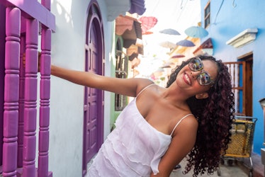 A woman in Cartagena, Colombia uses captions for solo pic for her solo trip.