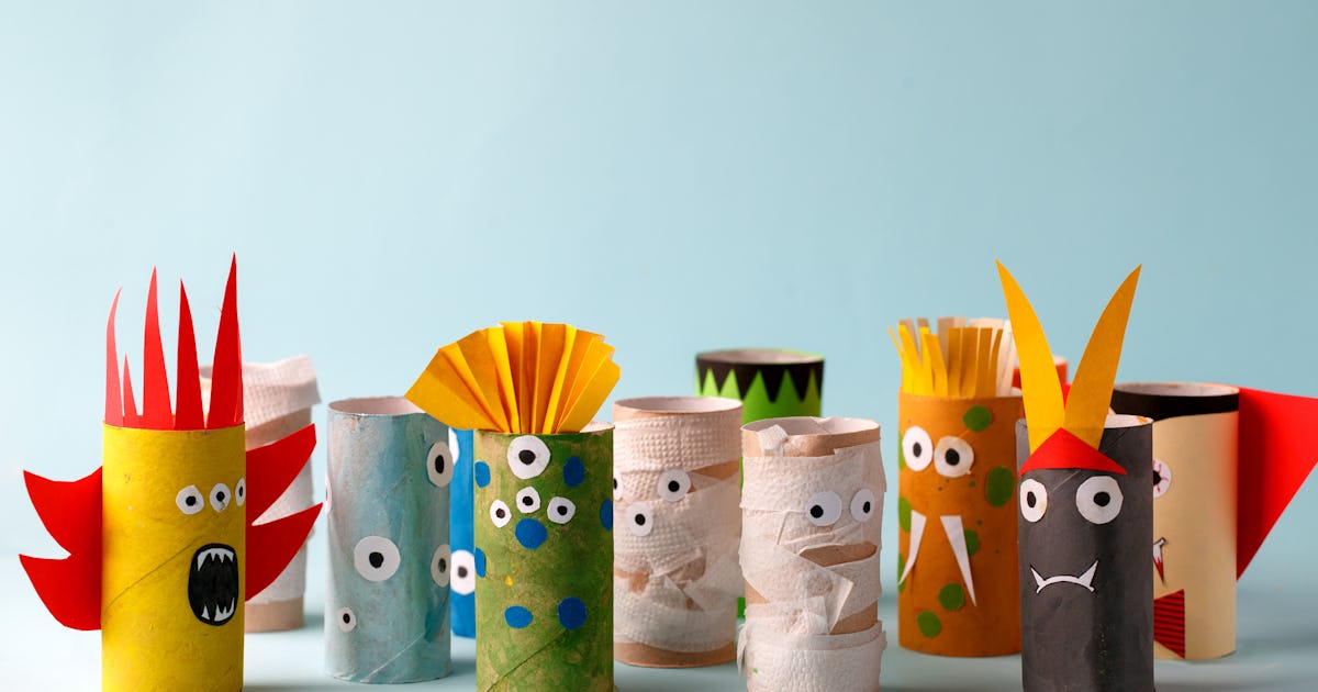 20 Halloween Crafts That Are Perfect For Kids Of All Ages 20-halloween-crafts-that-are-perfect-for-kids-of-all-ages