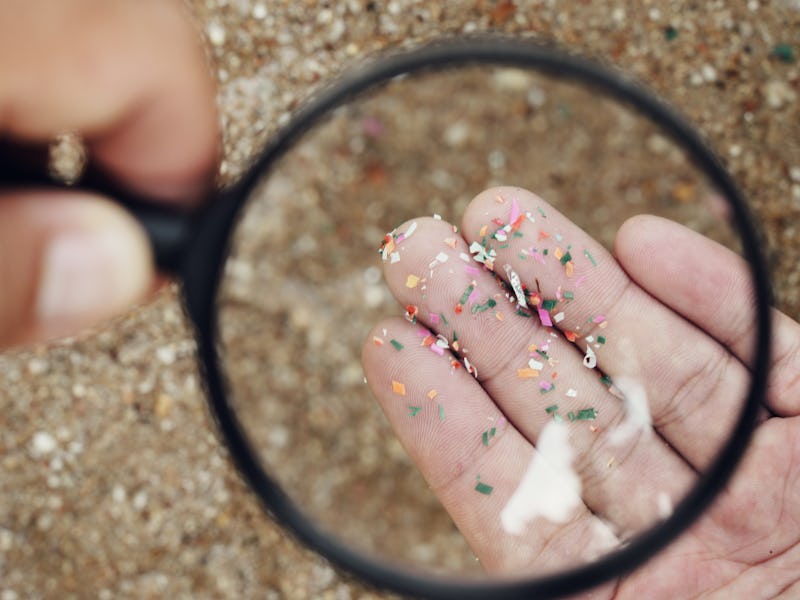 Microplastics at hand, microplastics, air pollution, aquatic microplastics, food microplastics.