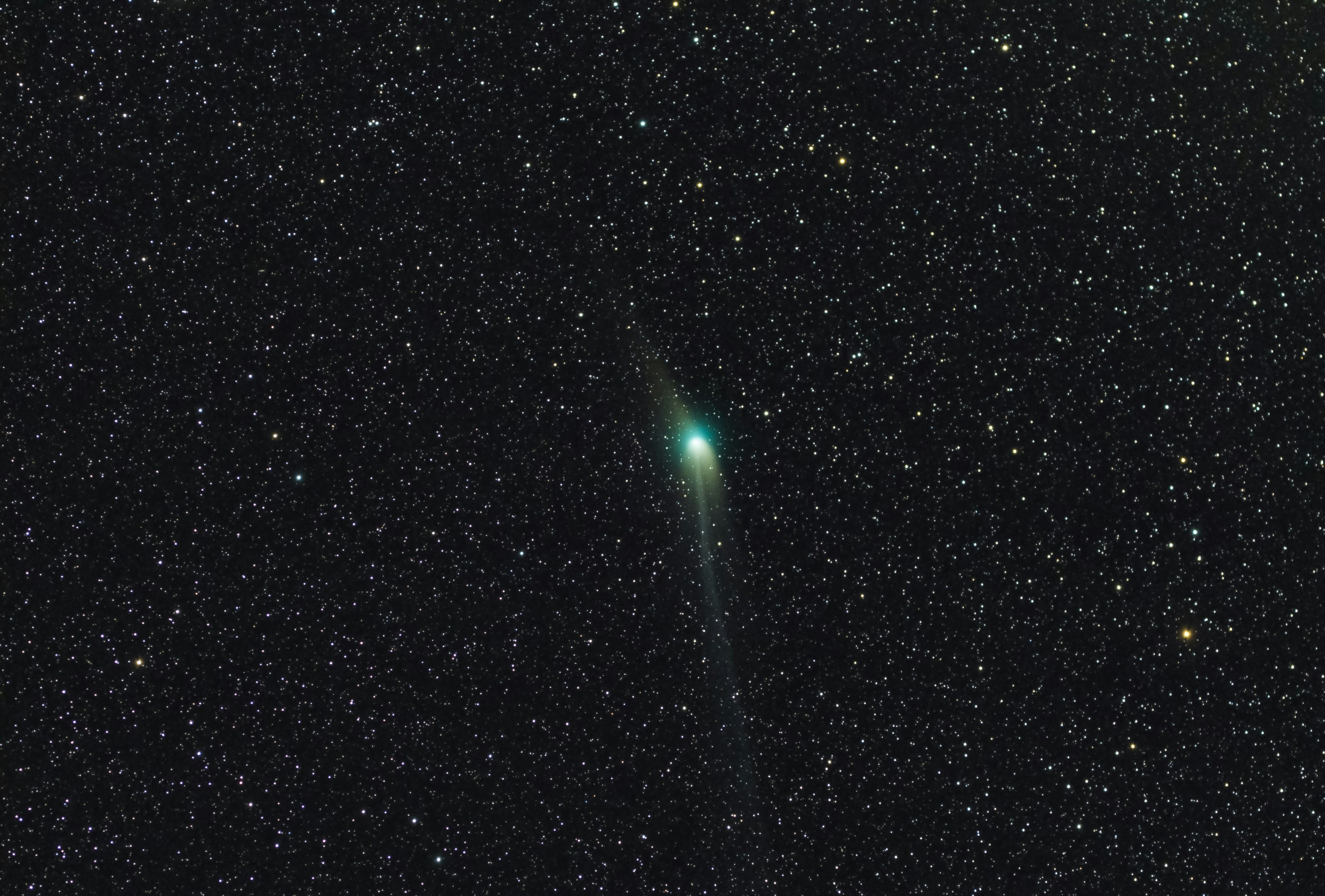 C 2022 E3 (ZTF), a long-period comet from the Oort cloud, photographed on January 25, 2023  with a 1...