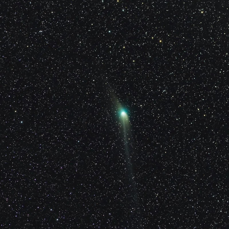 C 2022 E3 (ZTF), a long-period comet from the Oort cloud, photographed on January 25, 2023 with a 1...