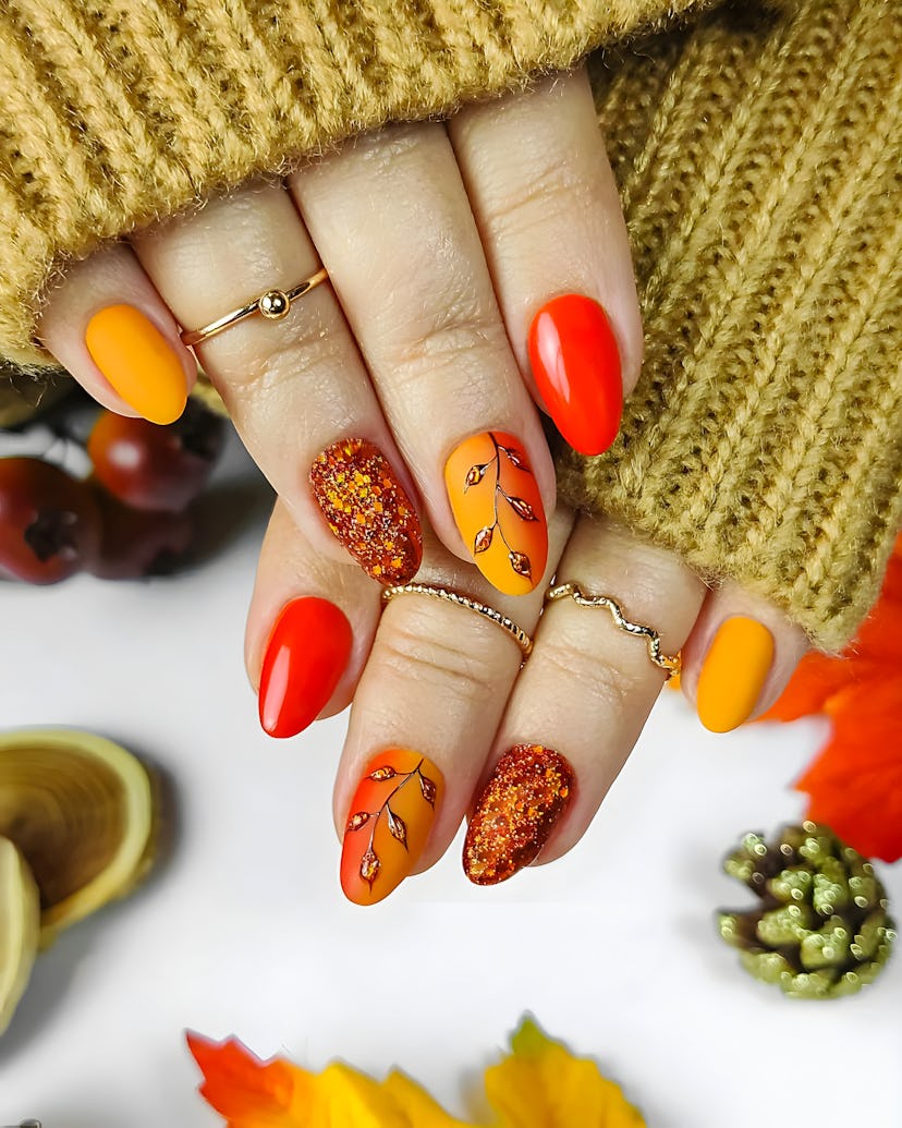 Elevate your Halloween spirit with spooktacular nail art! From eerie ghostly designs to creepy cobwe...