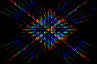 Diffraction of the light from a halogen lamp by a diffraction grating