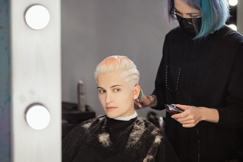 Aquarius isn’t afraid to get a buzzcut or pixie.