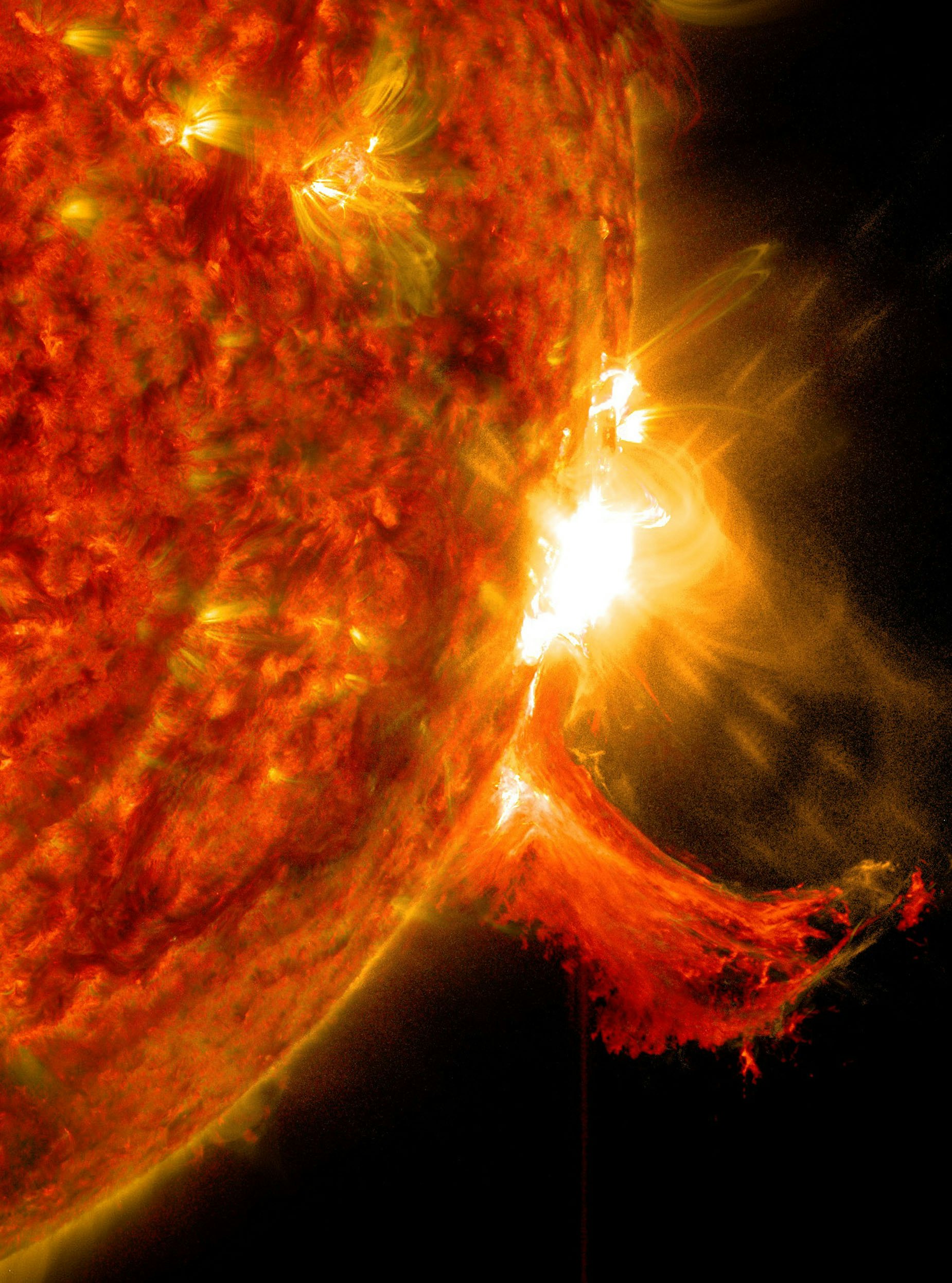 The Sun’s Coronal Magnetic Field In Finally Coming Into Focus Like Never Before