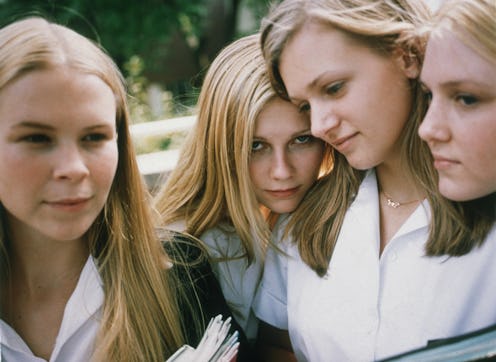 Leslie Hayman, Kirsten Dunst, A.J. Cook, Chelsea Swain