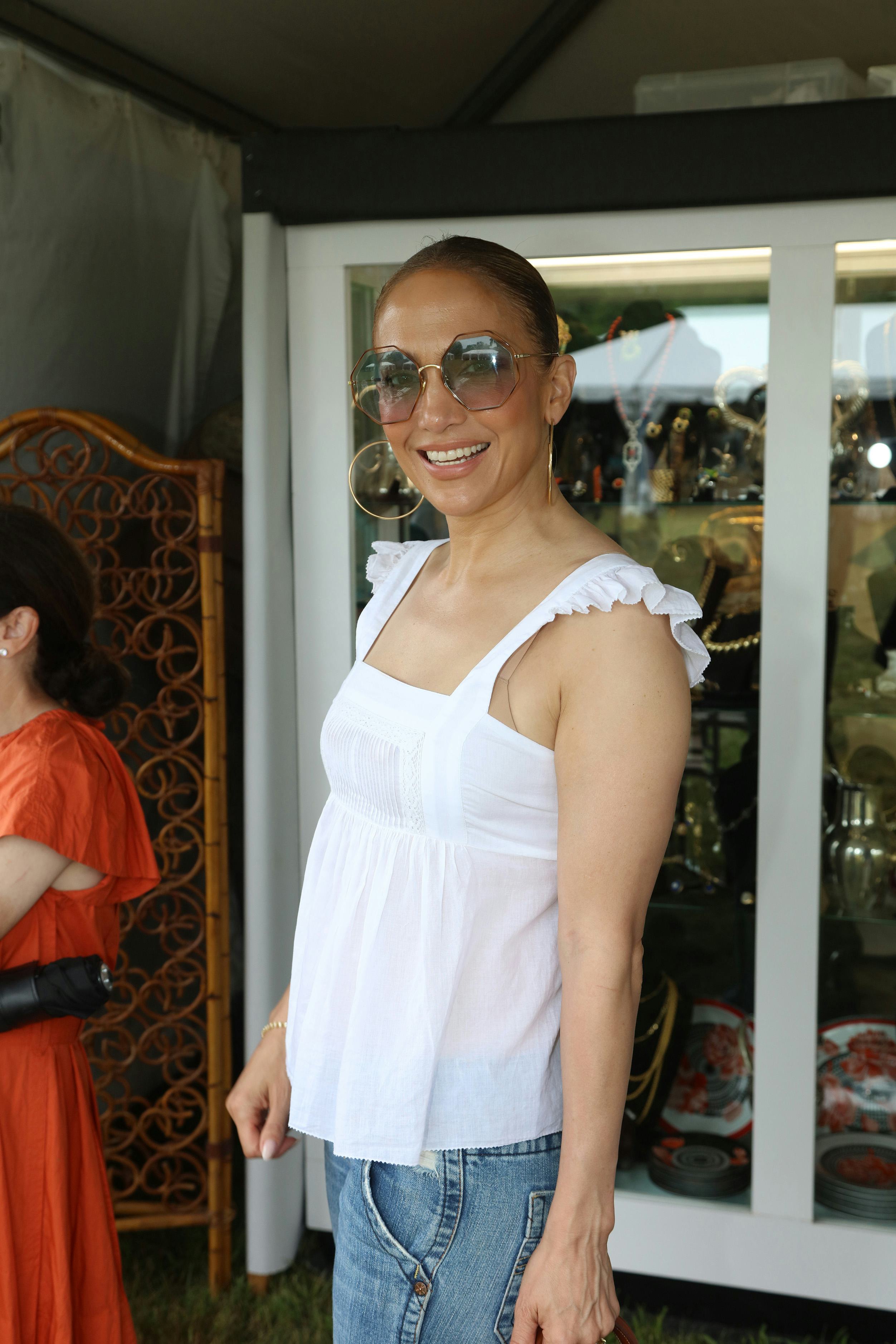 Jennifer Lopez at The East Hampton Historical Socity&rsquo;s Antiques and Design Show