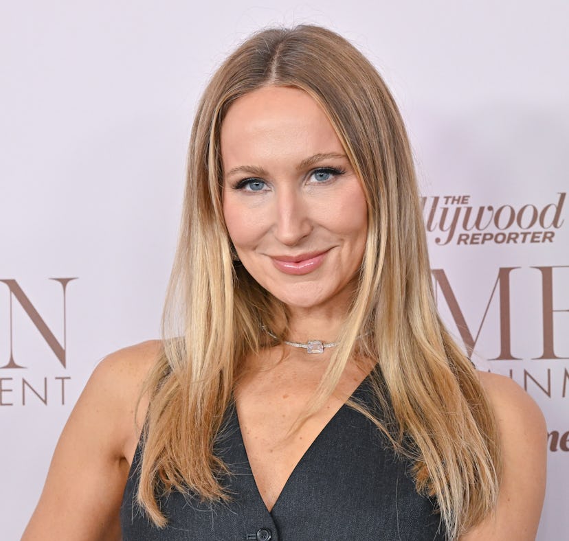 Nikki Glaser apologized to Gisele Bündchen for one of her jokes at 'The Roast of Tom Brady.'