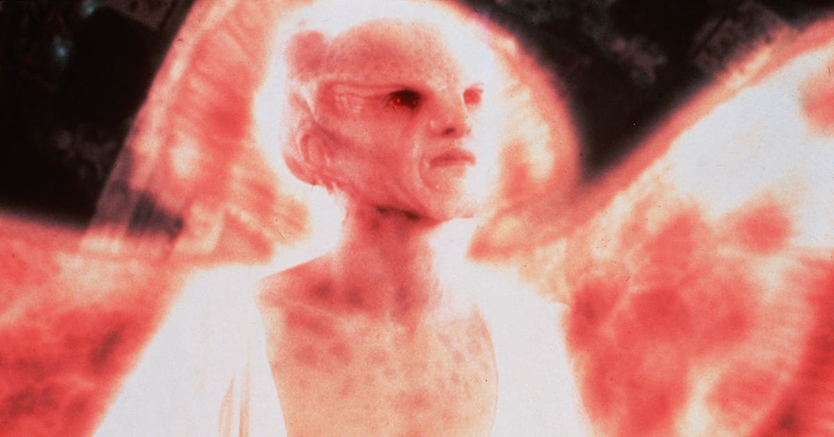 30 Years Ago, An Underrated Sci-Fi Show's Shocking Season Finale Changed The Series Forever