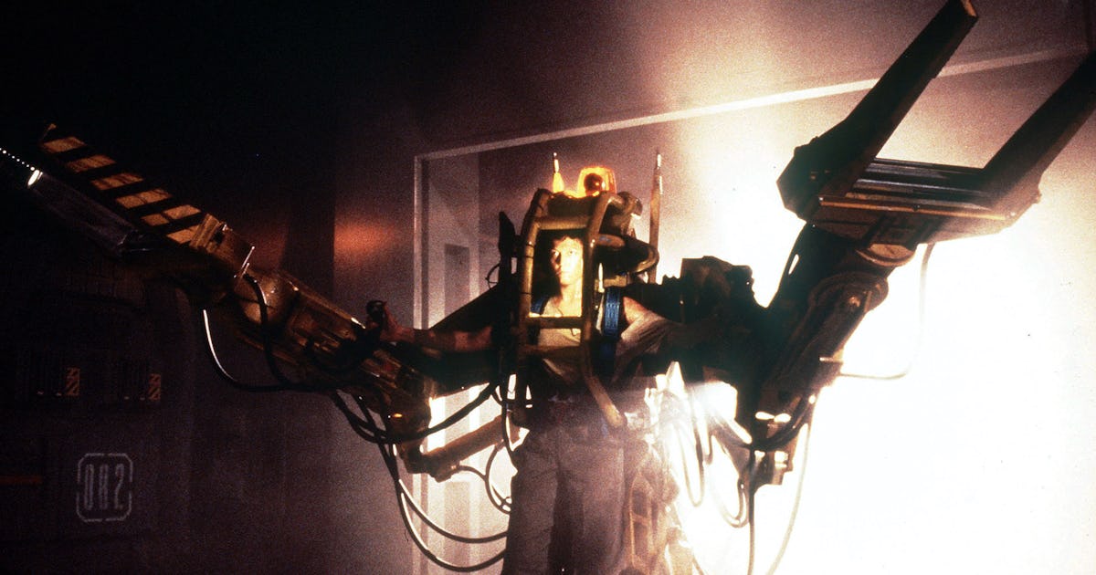 'Predator: Badlands' Has A Not-So-Secret 'Aliens' Easter Egg