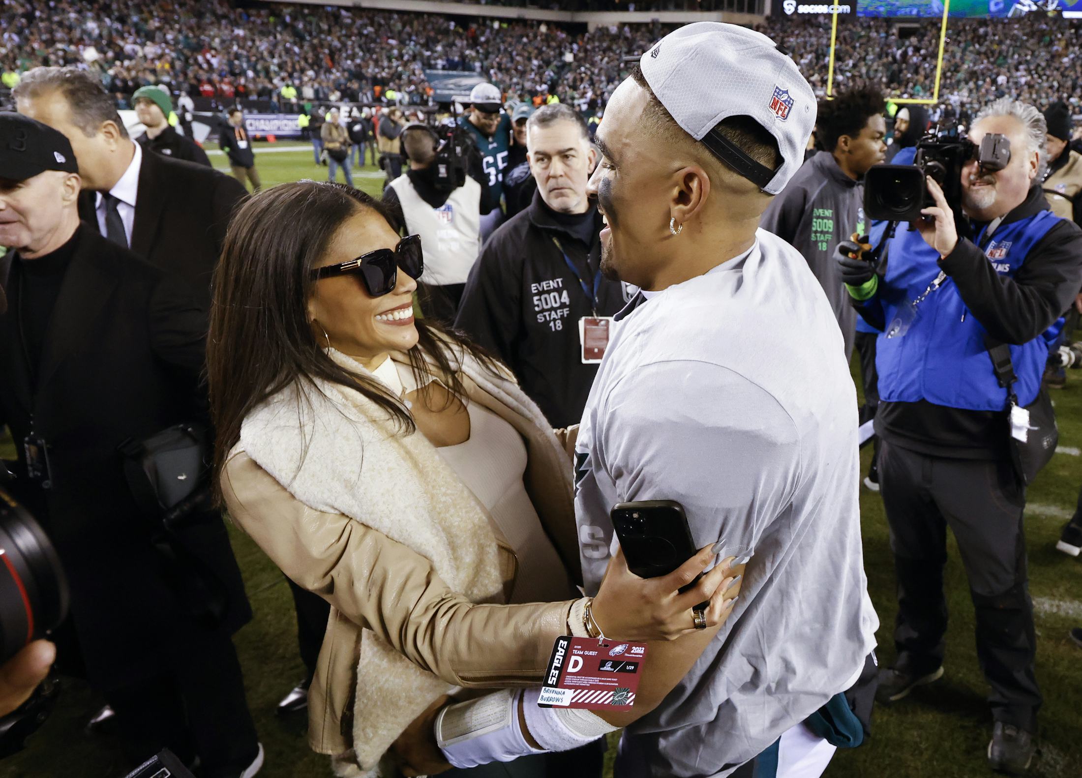 O Psie Który Jeździł Koleją Ebook Za Darmo Jalen Hurts' Fiancée, Bryonna Burrows: Job, Instagram, & What To Know