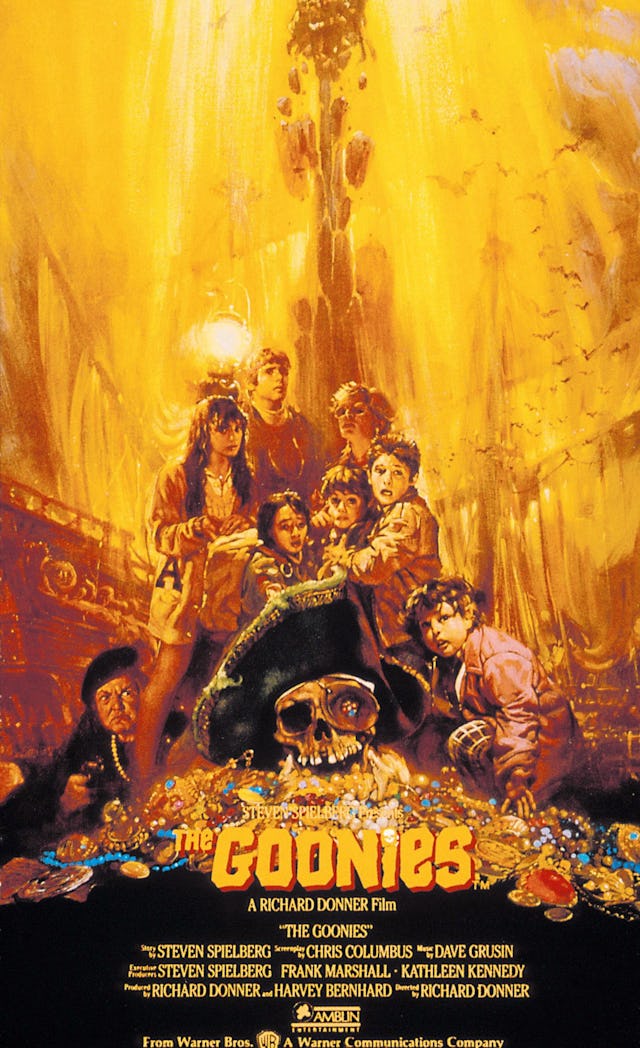 Anne Ramsey, Kerri Green, Ke Huy Quan, Josh Brolin, Sean Astin, Martha Plimpton, Corey Feldman, Jeff...