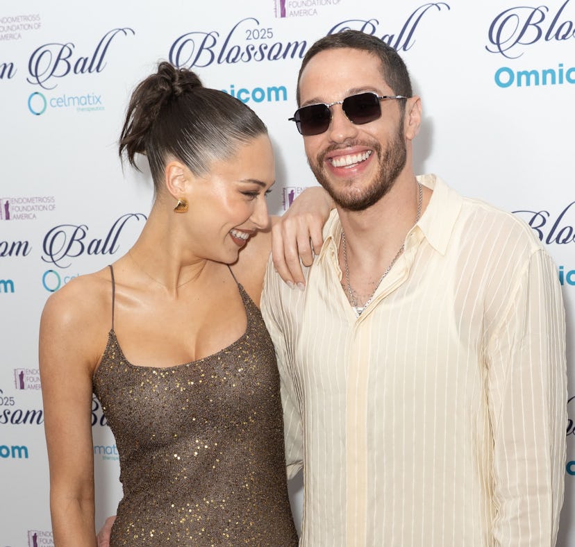 Pete Davidson's relationship timeline with Elsie Hewitt is so sweet.