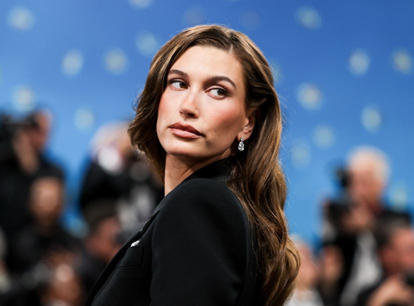 Hailey Bieber poked fun at nepotism, Justin Bieber obsession, and stalking rumors in her 'Vogue' vid...