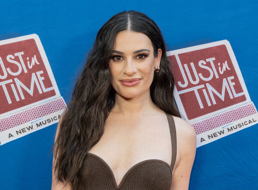 Lea Michele read notecards to prove she can read.