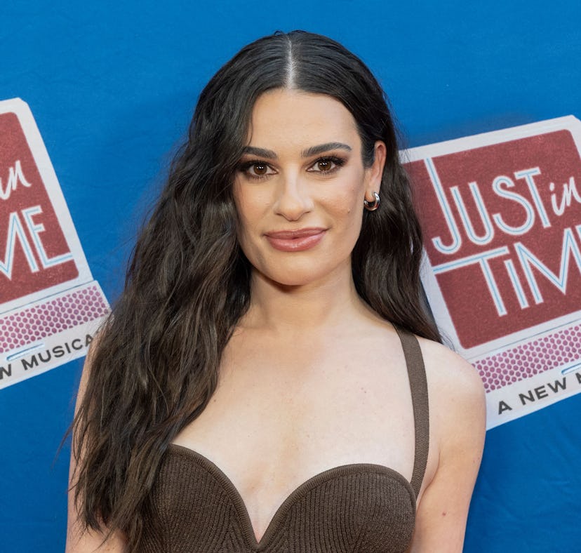 Lea Michele read notecards to prove she can read.