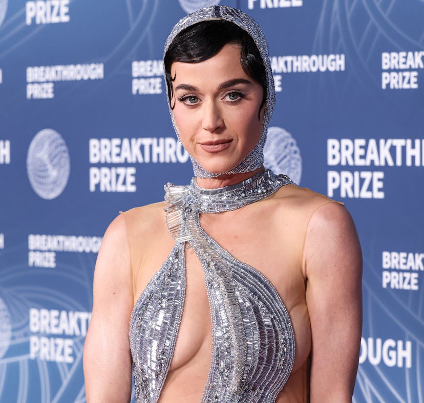 Katy Perry and Justin Trudeau have sparked rumors they may be dating.