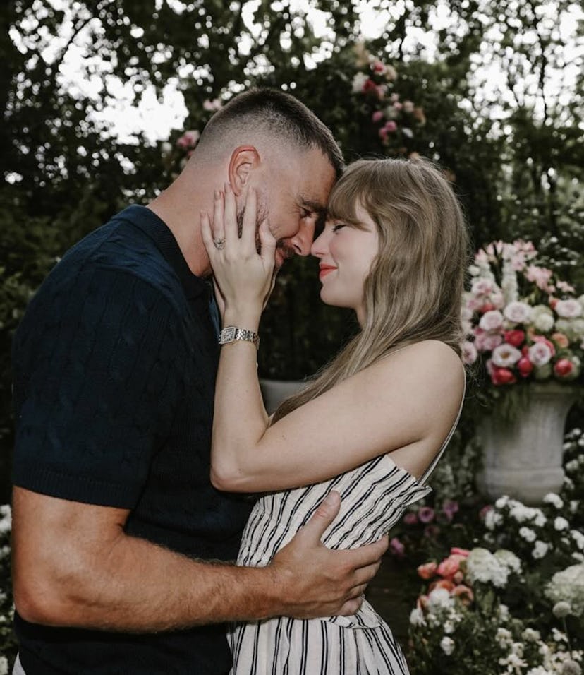 The Travis Kelce Easter egg in Taylor Swift's 'Showgirl' pop-up in NYC.