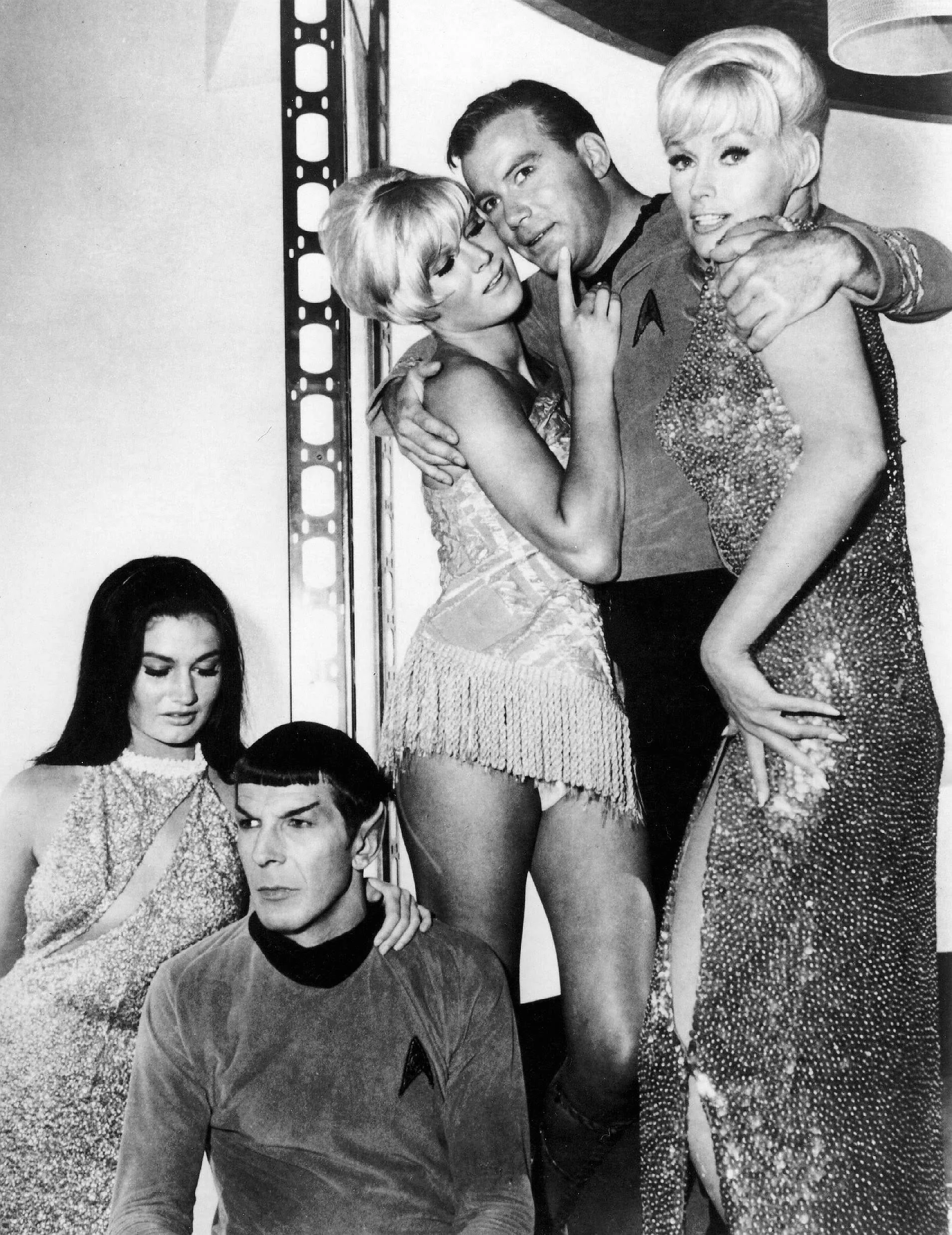 Maggie Thrett, Leonard Nimoy, Susan Denberg, William Shatner, Karen Steele