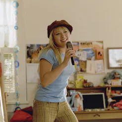 Excuse Me, Where Is Hilary Duff’s Disney Legend Award?