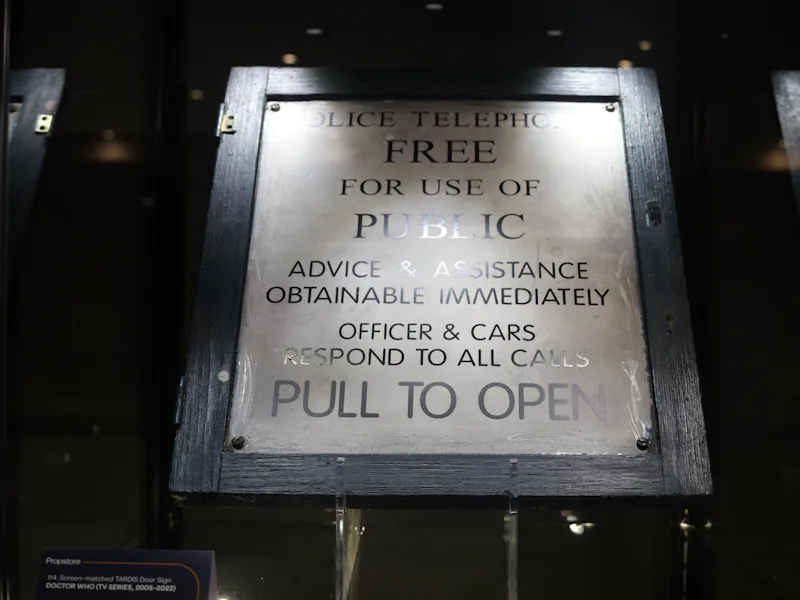 Tardis door sign from Dr Who television series
Propstore estimate