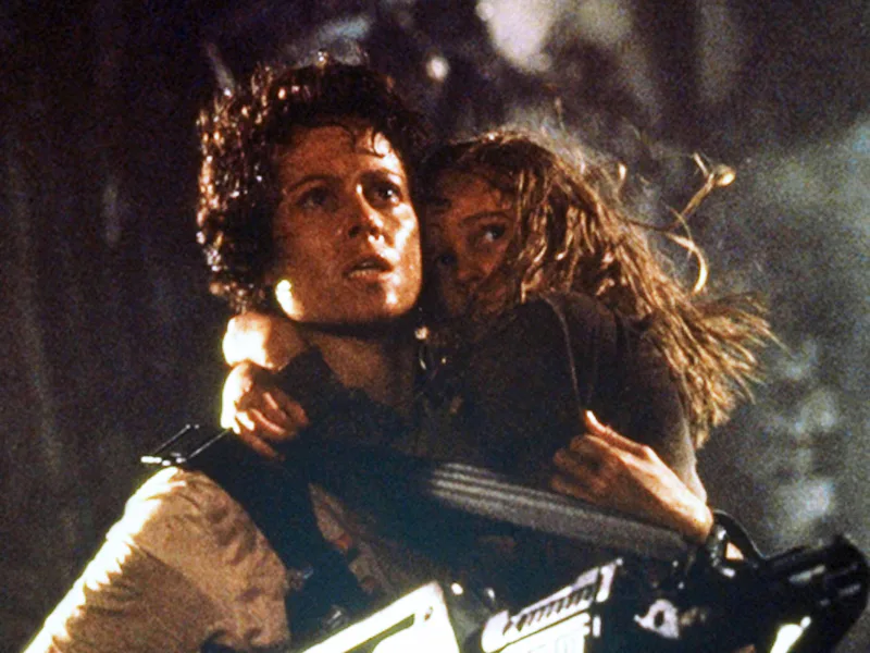 Sigourney Weaver, Carrie Henn