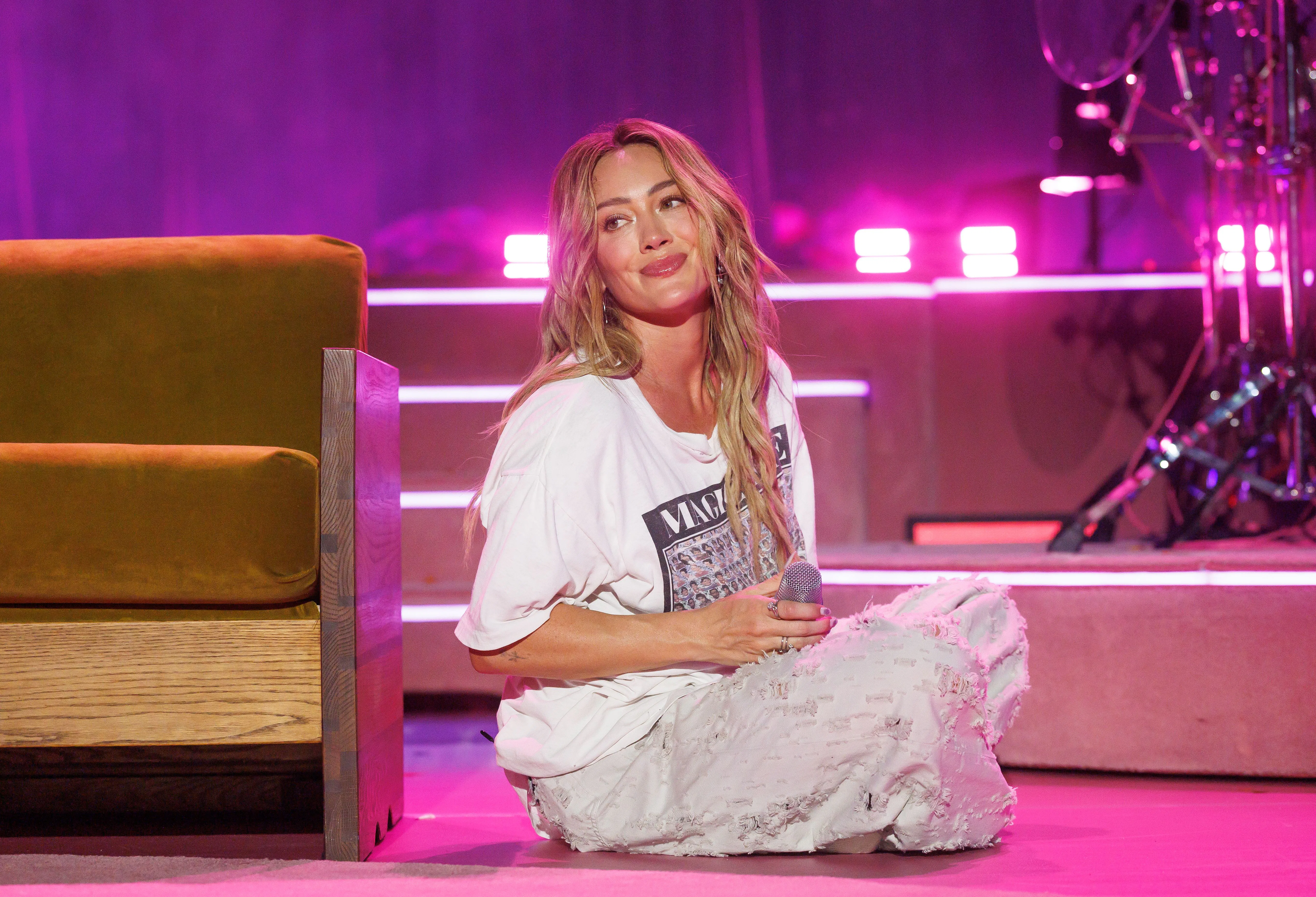 Hilary Duff performs during her "the lucky me tour" World Tour Opener